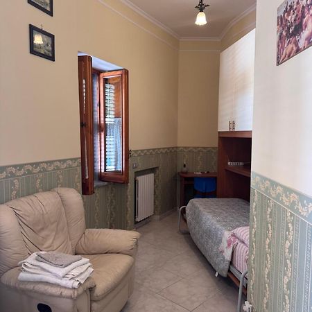 Otium Stabianum- Appartamento Centro Citta - Castellammare di Stabia Bagian luar foto